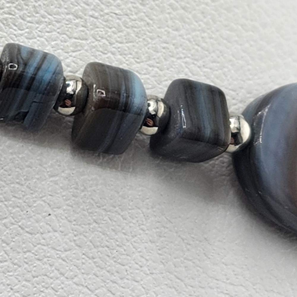 Chaps‎ Dyed Shell Necklace - Picture 9 of 9